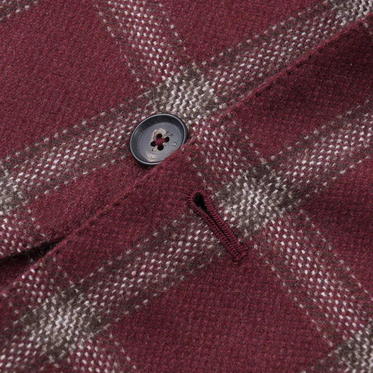 Isaia Tailored-Fit Cashmere Sport Coat