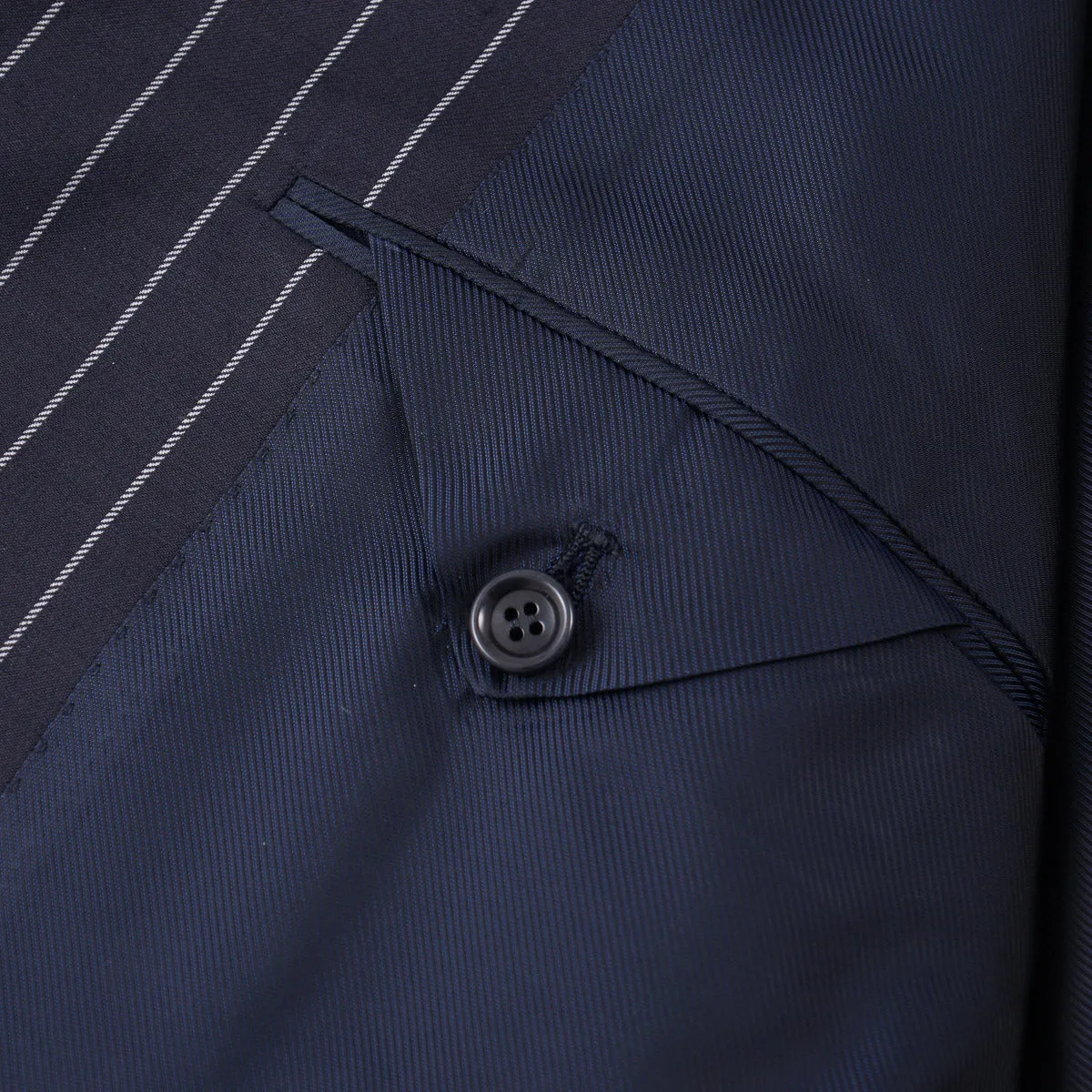 Stile Latino Tailored-Fit 'Vincenzo' Suit