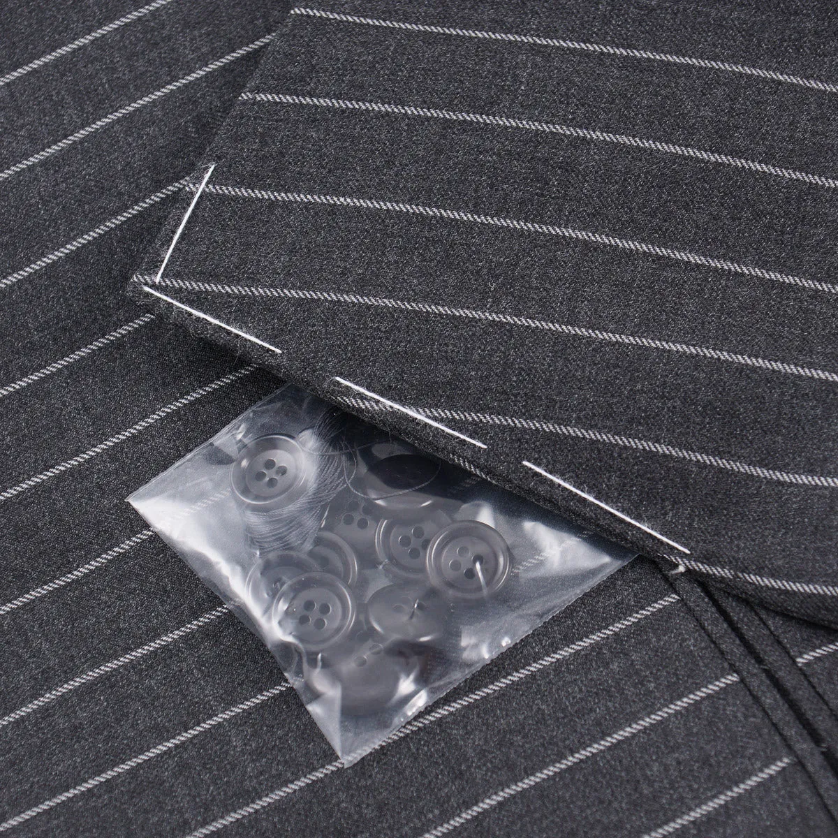 Stile Latino Tailored-Fit 'Vincenzo' Suit