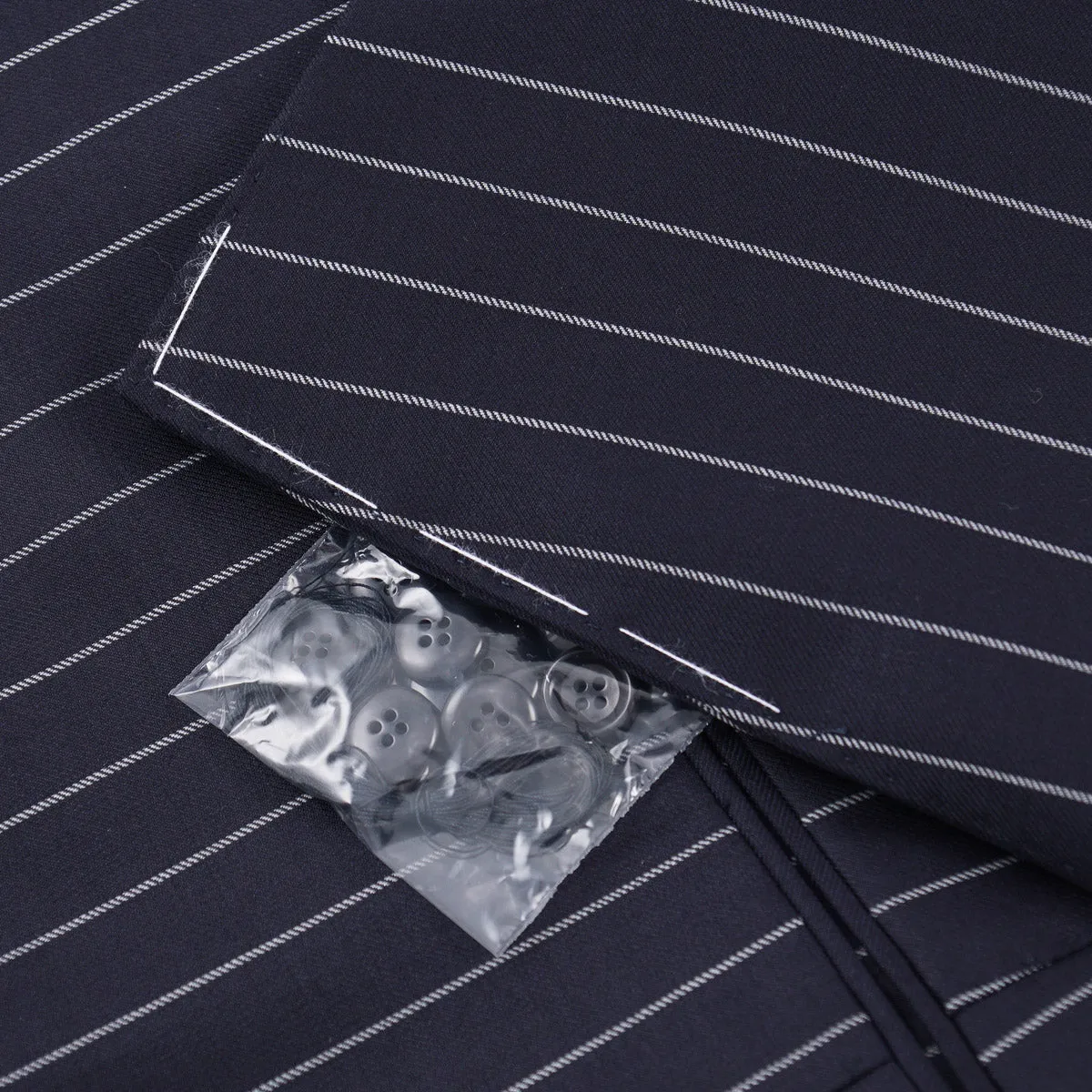 Stile Latino Tailored-Fit 'Vincenzo' Suit